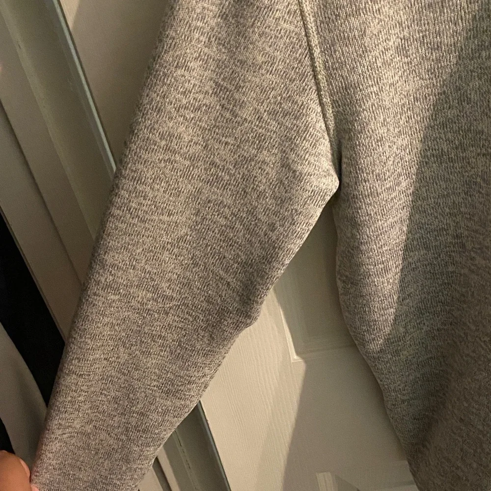 Van Heusen Gray Button-Up Men's Sweater - Picture 5 of 7